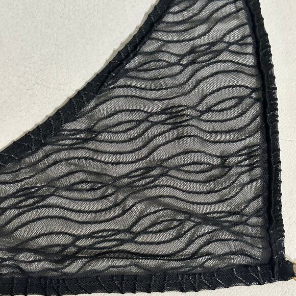 Mesh Top with Gloves - Picture 3 of 5